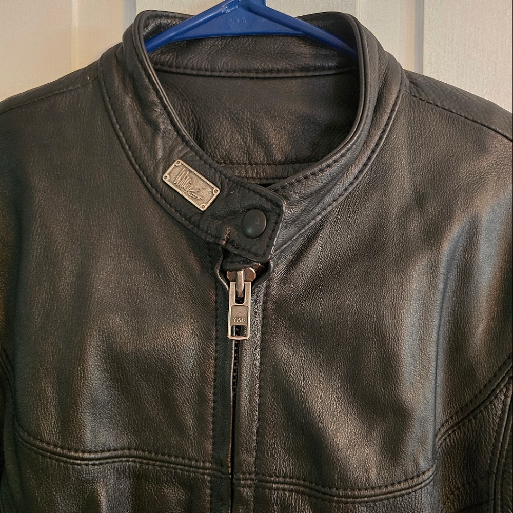 Harley Davidson Willie G - Women's Large Black Leather Jacket with Embossed Logo